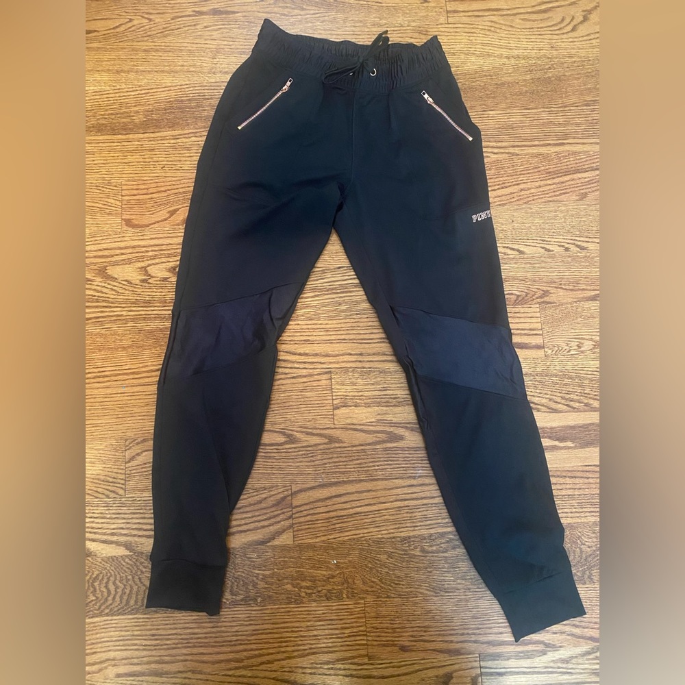 PINK Victoria’s Secret Ultimate Classic Jogger